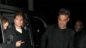 Ayda Field y su marido Robbie Williams tienen el mismo sentido del humor