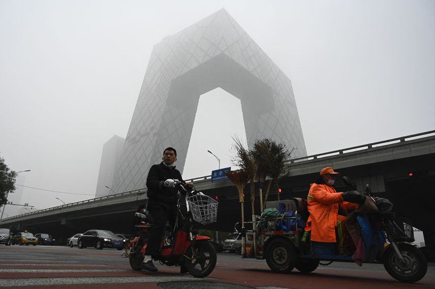 Este aumento en la producción de este combustible fósil contradice los compromisos medioambientales formulados por Pekín