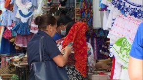 Consumidores buscan artículos en Salsipuedes para fiestas patrias