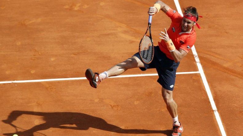 Ferrer sigue adelante en Barcelona; dominicano estrella da la sorpresa