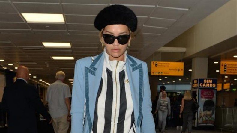 Rita Ora pospone el lanzamiento de su nuevo disco hasta el año que viene