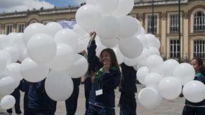 Nuevo cardenal de Colombia pide a FARC decretar tregua unilateral