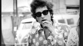 Las letra de Like a Rolling Stone manuscrita por Dylan