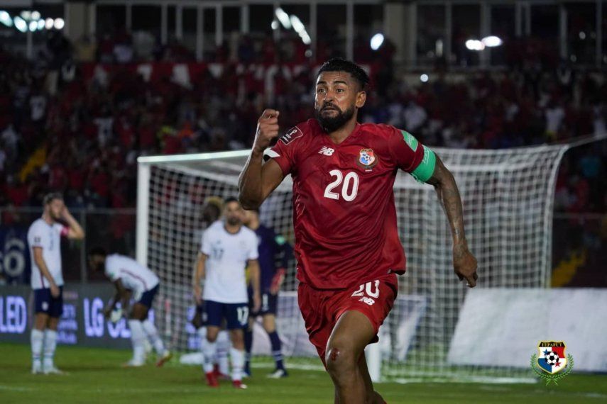 Aníbal Godoy en el equipo de la jornada por la CONCACAF