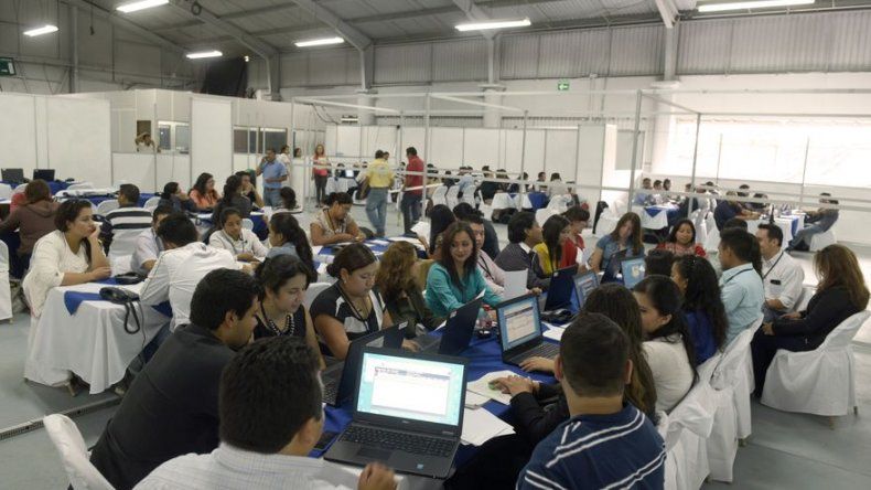 Cierra en Guatemala campaña electoral opacada por crisis que derrumbó a Pérez