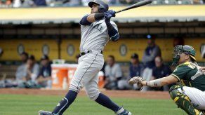 Nelson Cruz da par de jonrones en triunfo de Marineros