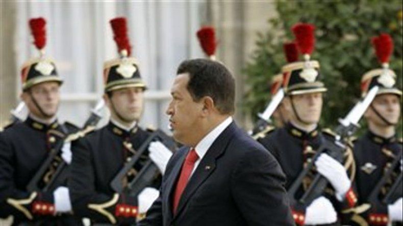 El crudo tambaleante podría herir la revolución de Chávez