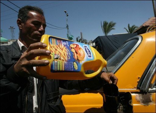 Chávez impulsará evolución hacia automóviles a gas natural