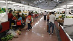 Mercado San Felipe Neri reabre sus puertas