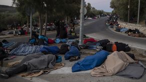 El primer ministro Kyriakos Mitsotakis, asegura que Grecia ha adoptado una estrategia de protección fronteriza con la cual el flujo de migrantes “ha disminuido notablemente” en 2021 comparado con el año anterior.