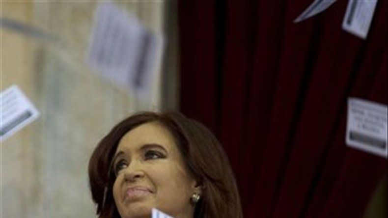 Argentina ofrece a Gran Bretaña más vuelos a Malvinas