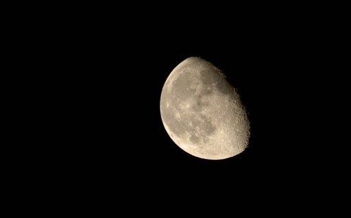 China presenta el vehículo con el que explorará la cara oculta de la Luna