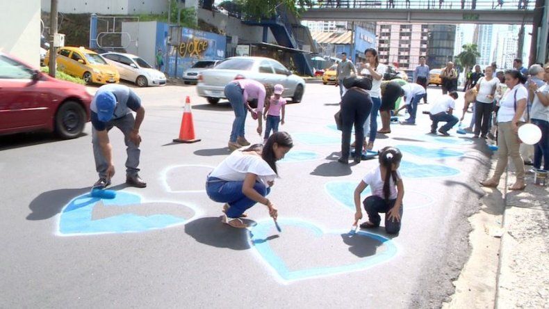 Sobrevivientes y familiares conmemoran 10 años de la tragedia del bus 8B-06