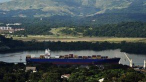 Canal de Panamá ahorra agua ante disminución de lluvias y niveles de los lagos Canal de Panamá ahorra agua ante disminución de lluvias y niveles de los lagos