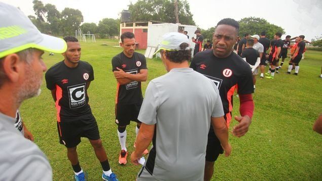 Panameños Tejada y Quintero conocen a su nuevo técnico en Perú