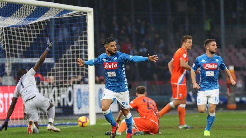 Napoli vence al Spal 1-0 previo a choque con Inter