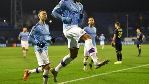 Manchester City cumple el trámite y vence en Zagreb por 4-1