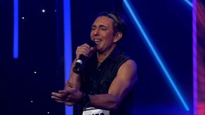 Alexander Gligo vuelve a los escenarios personificando a Carlos Vives