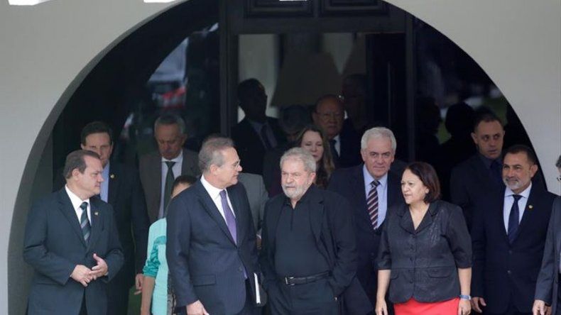Abogado de Lula compara la solicitud de prisión preventiva con la dictadura