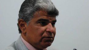 Mulino antes de renunciar debió destituir a Gustavo Pérez