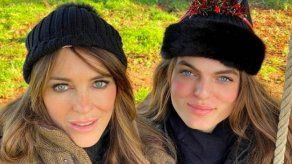 El inmenso parecido entre Elizabeth Hurley y su hijo Damian