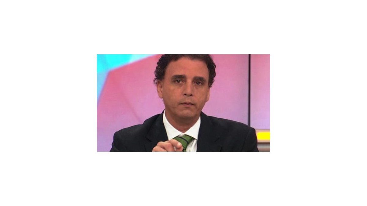 Ferrufino no podría correr como vicepresidente explica ex magistrado Solís