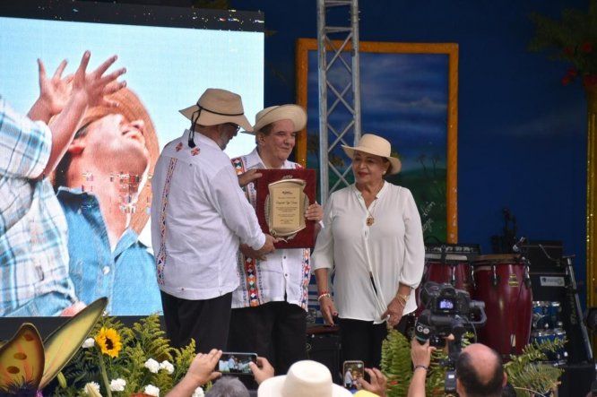 Homenaje a Dagoberto Yin Carrizo en la Feria de San Sebastián de Ocú