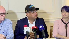 Dimitri Flores denuncia a autoridades electorales de Panamá