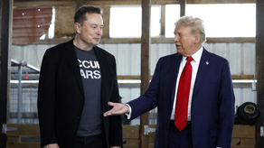 Elon Musk junto a Donald Trump