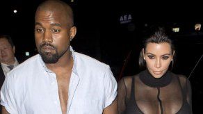 Kanye West despide a un escolta que hablaba con Kim Kardashian