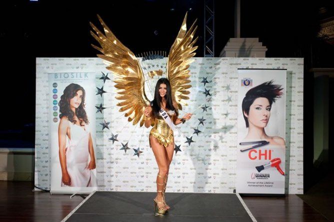 Desfile de trajes típicos de Miss Universo 2010