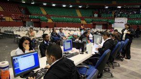 Malestar por regularización migratoria Crisol de Razas