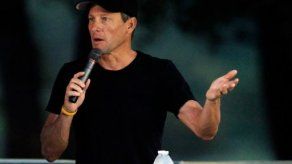 La FINA trunca el regreso de Armstrong a una competición como nadador