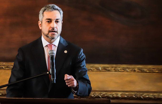 Presidente paraguayo anuncia más destituciones tras polémico pacto con Brasil