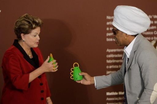 Brasil lanza la caxirola, el rival de la vuvuzela en el Mundial 2014