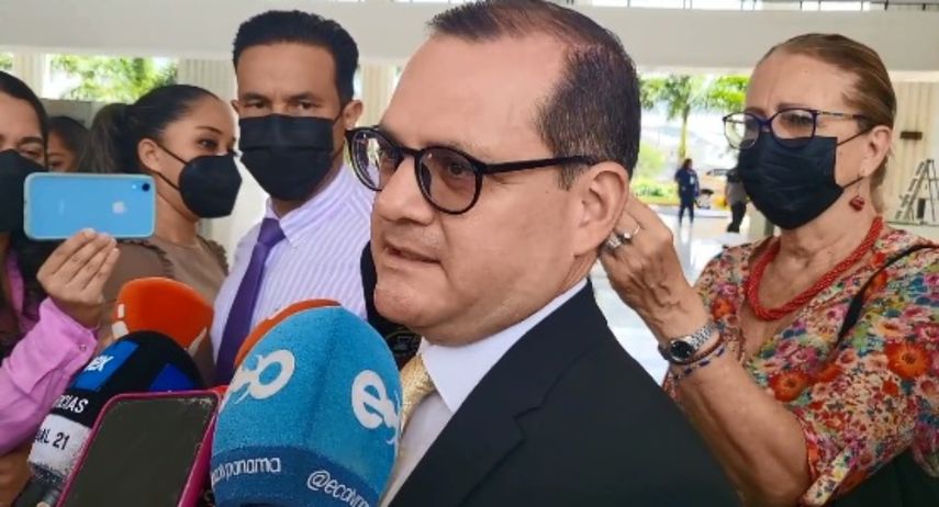 El abogado Roberto Ruiz Díaz.