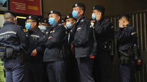 La líder de Hong Kong Carrie Lam defendió la semana pasada el operativo a Stand News, señalando que “incitar a otras personas es algo que no puede condonarse”.