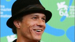 Elenco reverencia al Guasón de Heath Ledger