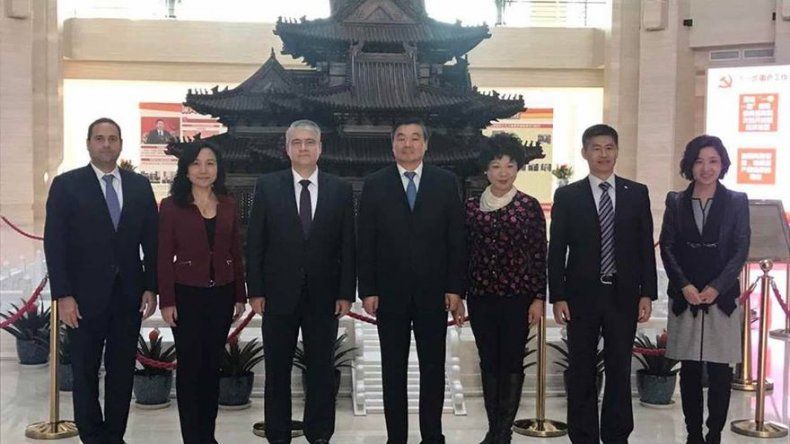 MEF abordó oportunidades de financiamiento de bancos chinos a Panamá