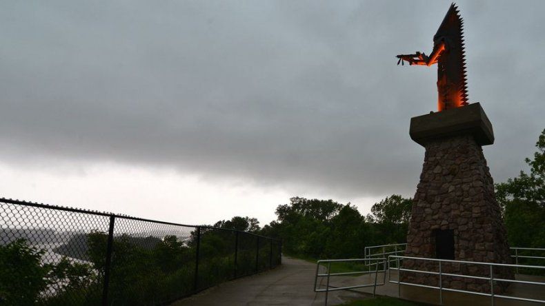 Tornados en Nebraska dejan un muerto y 16 heridos