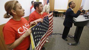 EEUU: Amplias críticas a Cantor por inmigración