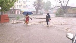 Varias familias afectadas por inundaciones en Parque Lefevre