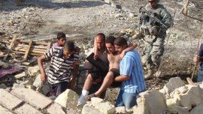 Irak: ataque suicida mata a 16; hayan tumba colectiva