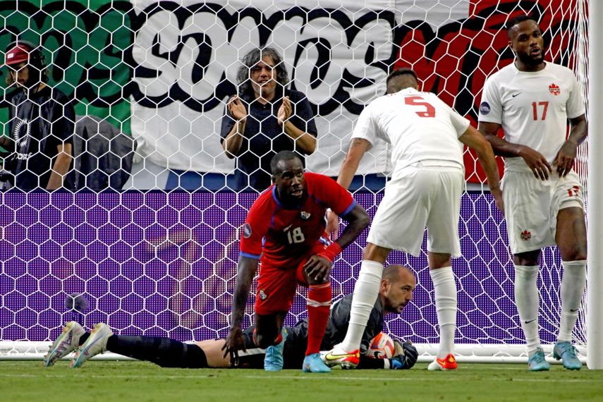 Selección de Panamá cae ante Canadá