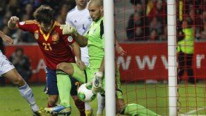 España empata con Finlandia y se jugará en París el billete al Mundial