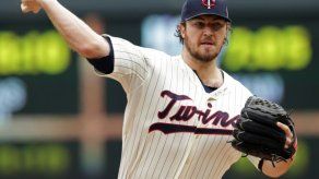 Hughes firma por 5 años