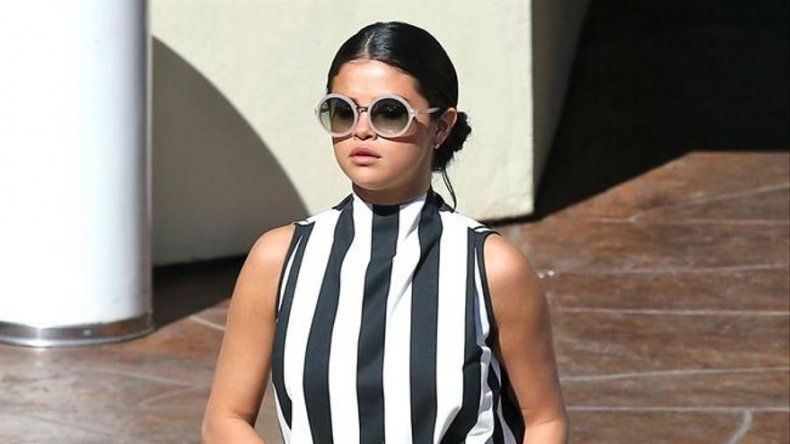 Selena Gomez no puede confiar en nadie