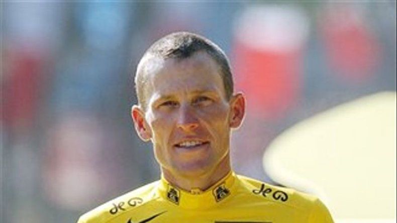 Donadores mantienen apoyo a fundación de Lance Armstrong