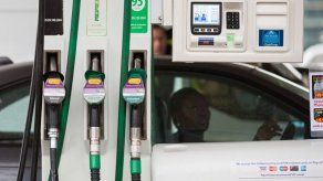 Precio de la gasolina subirá a partir de este viernes Precio de la gasolina subirá a partir de este viernes