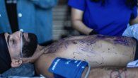 Arcángel se sometió a 8 horas de anestesia general para tatuarse a su hermano Arcángel se sometió a 8 horas de anestesia general para tatuarse a su hermano